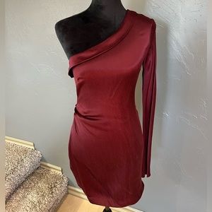 Skylar+Madison One-Shoulder Maroon Dress (M)